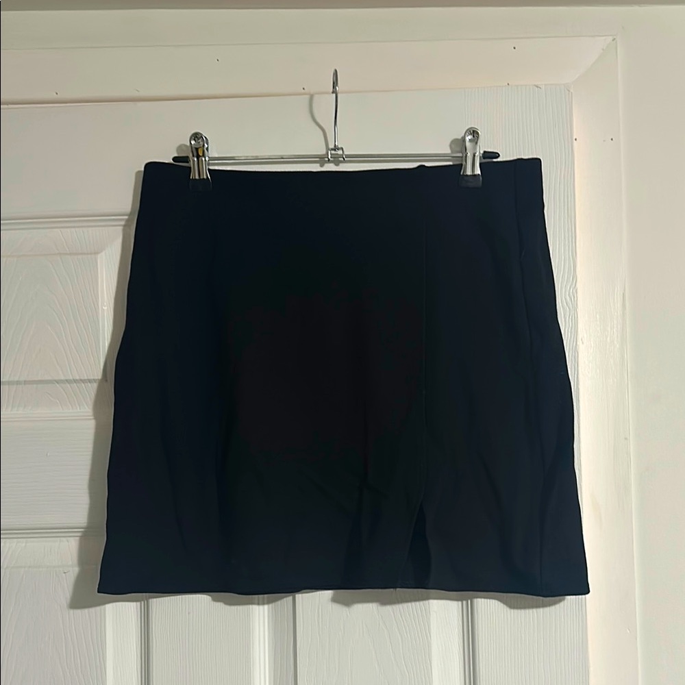 H&M jersey knit mini skirt